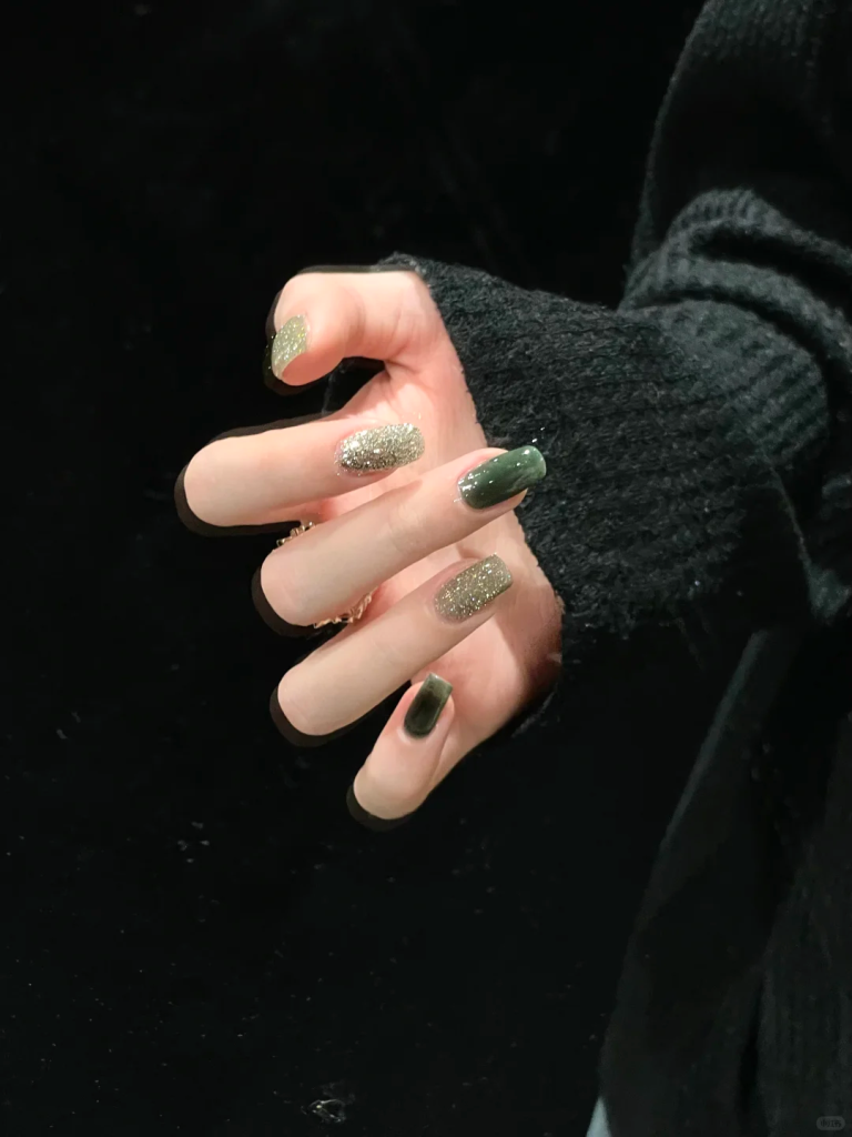 forest green nail